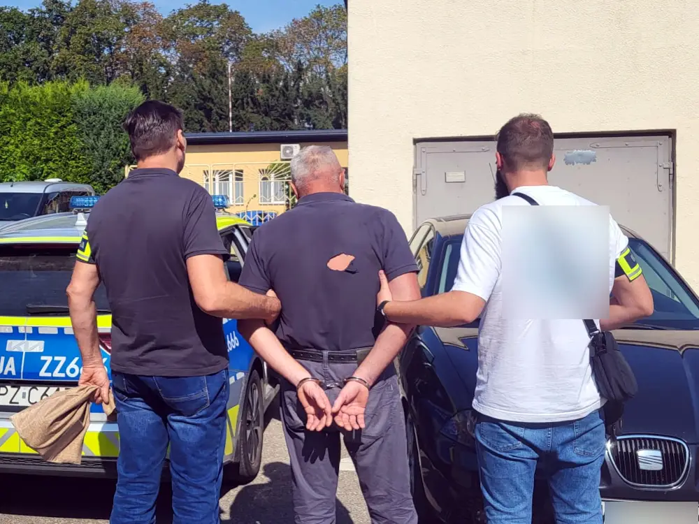 49-latek z Wołomina zaatakował strażników miejskich, a sąd zastosował areszt