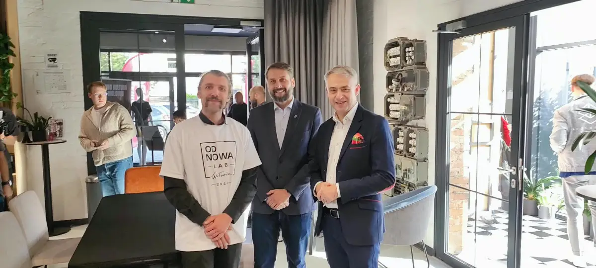 Hackathon OdNowa Lab w Wołominie – nowa inicjatywa dla lokalnej społeczności
